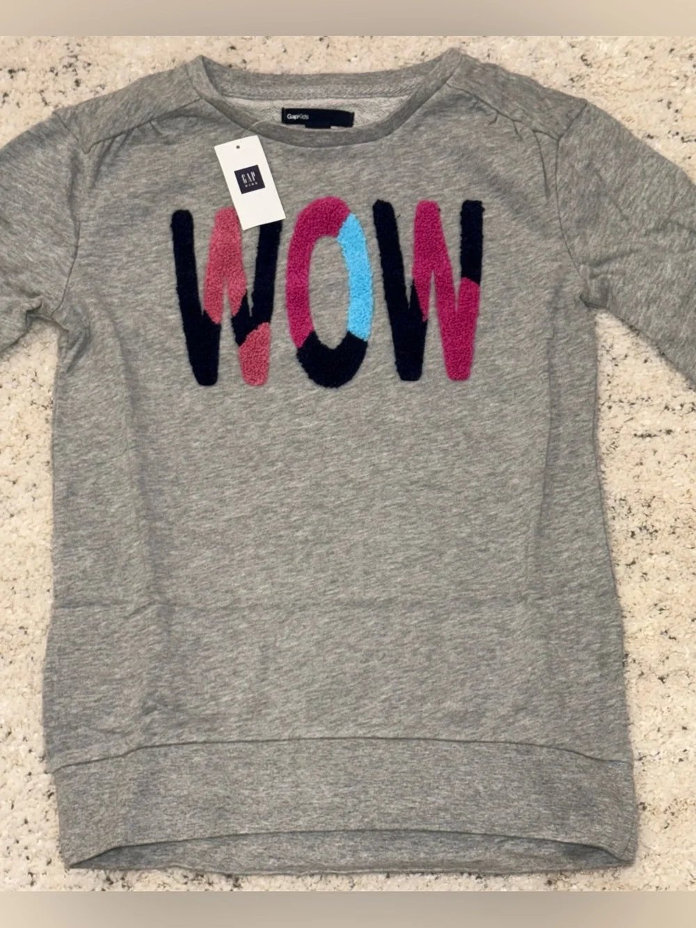 NWT GapKids Girls Sweatshirt Small 6-7 Gray “WOW” Chenille Graphic Pullover